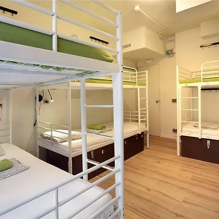 Auberge de jeunesse Gracia *