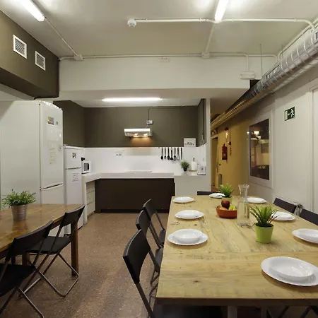 Gracia Hostel *